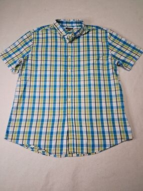 Club Room Short-Sleeve Plaid Button-Down in Blue, Green & White
